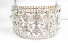Load image into Gallery viewer, Elaborate Sparkling Bow Choker