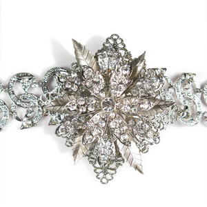 One-Of-A-Kind Classic Magnolia Choker