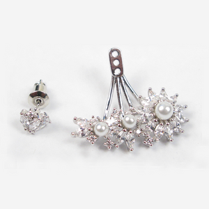 Delicate Pearl Marquise Diamontage™ 4.5 Carat Ear Jackets