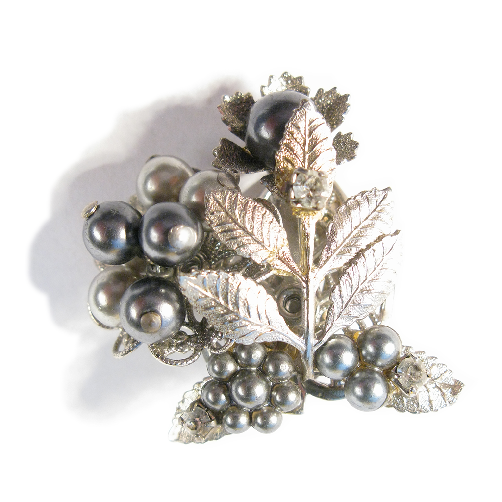 Blackberry Ornament Boutonniére / Lapel Clip