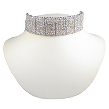 Load image into Gallery viewer, Le Grande Geometric Deco 28.8 Carat Choker