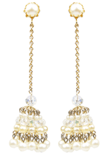 Load image into Gallery viewer, Luminous Pearl Shade Vintage Couture Chain Earrings-Clip