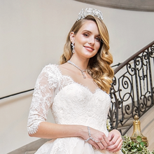 Load image into Gallery viewer, Enchanted Flora Heirloom Tiara Crown