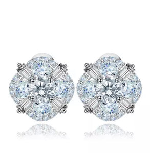 Riviera Royalty Diamontage™ Carat Studs
